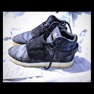 Adidas Tubular Invaders